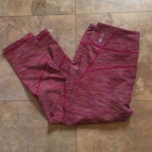 Zella Capri leggings sz M